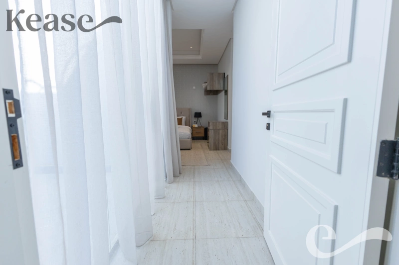 AG18 كيز الياسمين