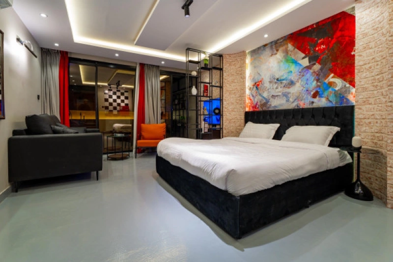 Comfortable studio in calm colors