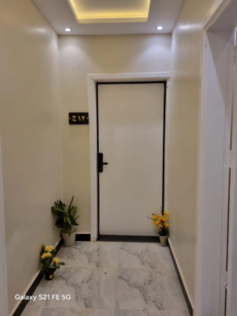 Luxurious, newly furnished studio