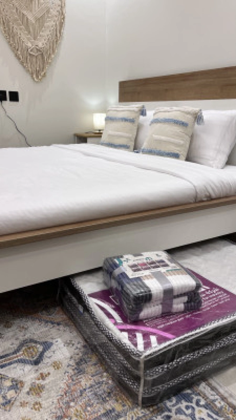 Quiet studio with complete privacy