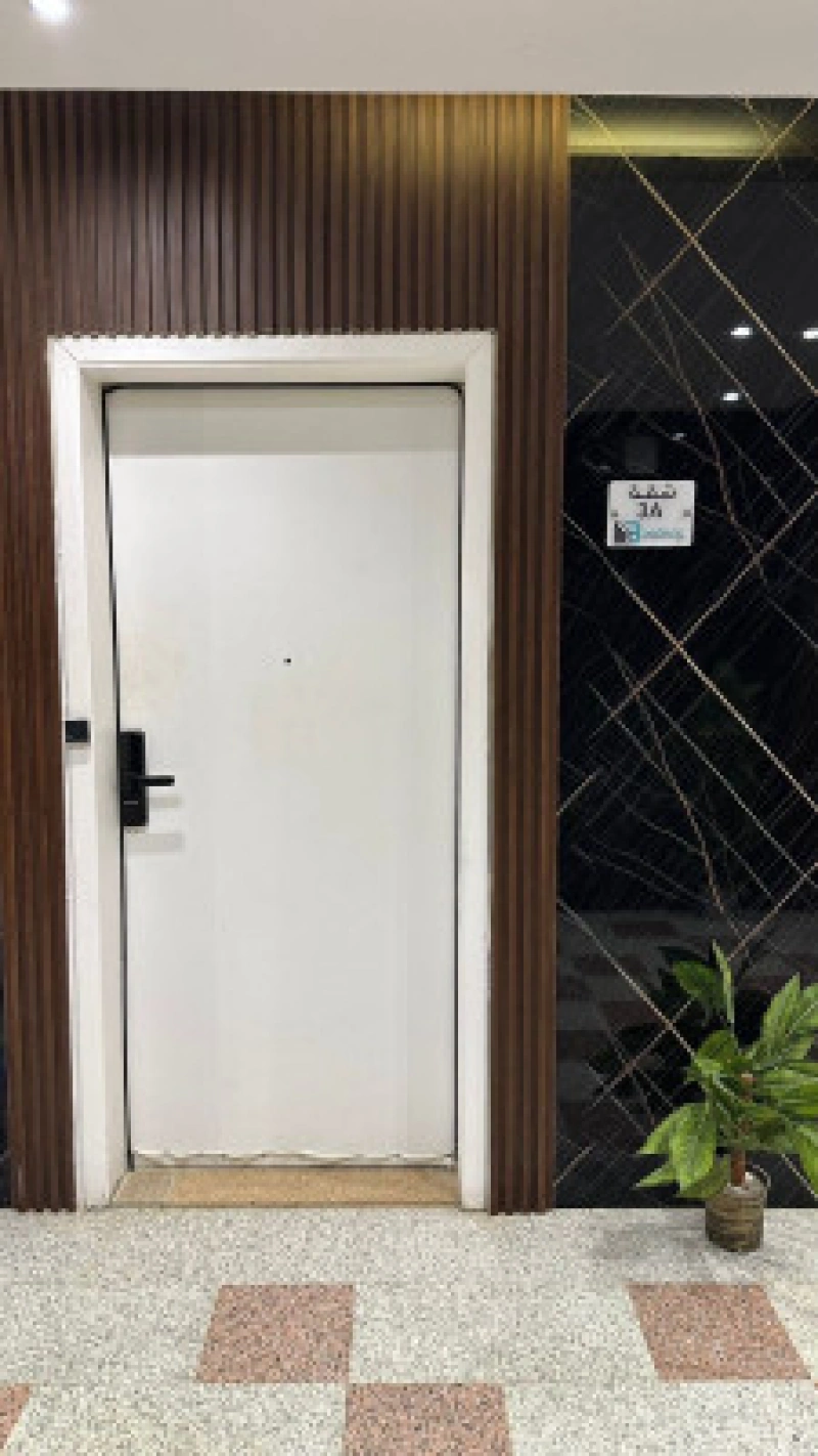 استديوهادئ وانيق بدخول ذاتي