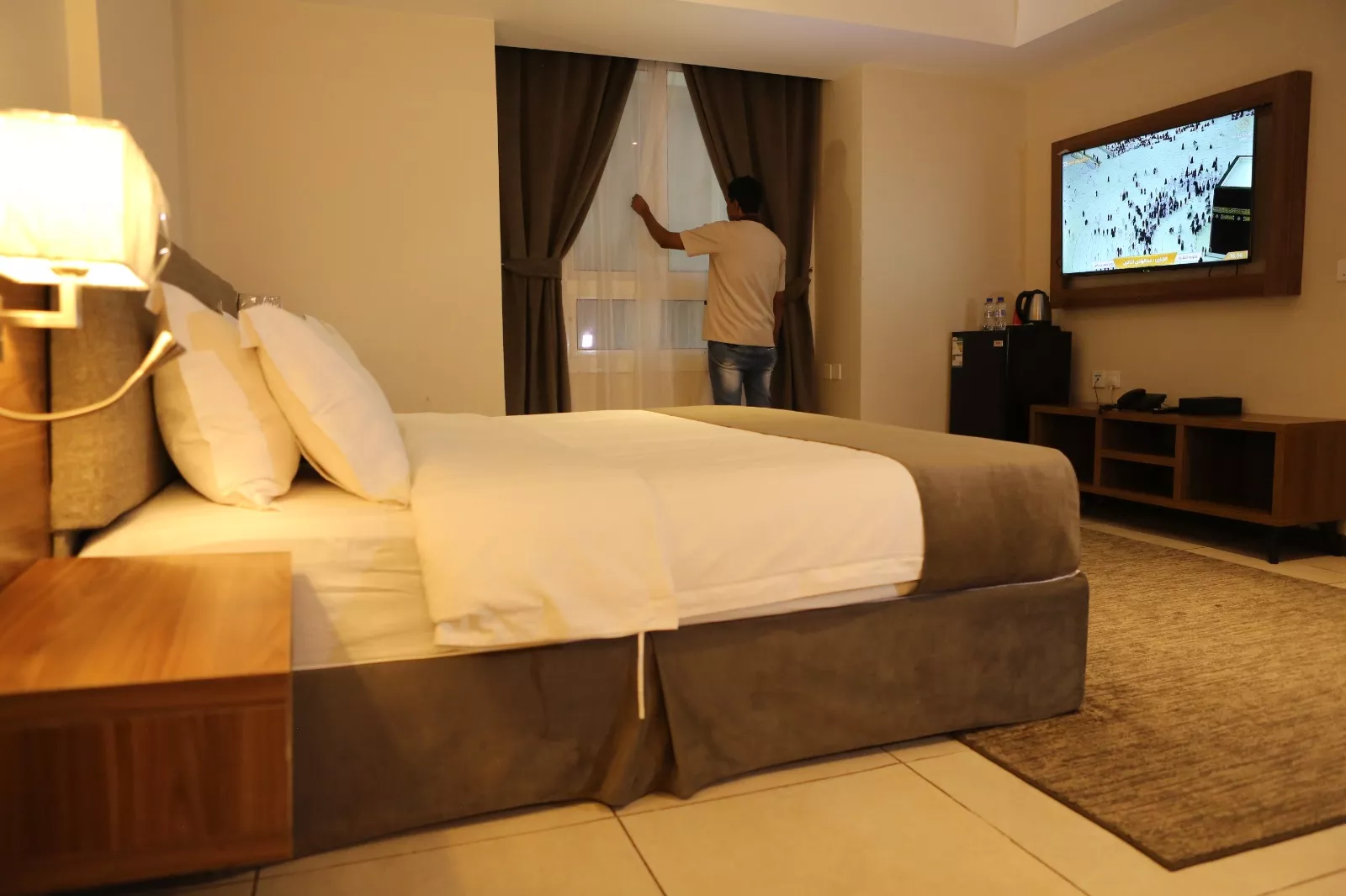 المهيدب - غرفه ديلوكس مزدوجة GZ97 ( جدة )