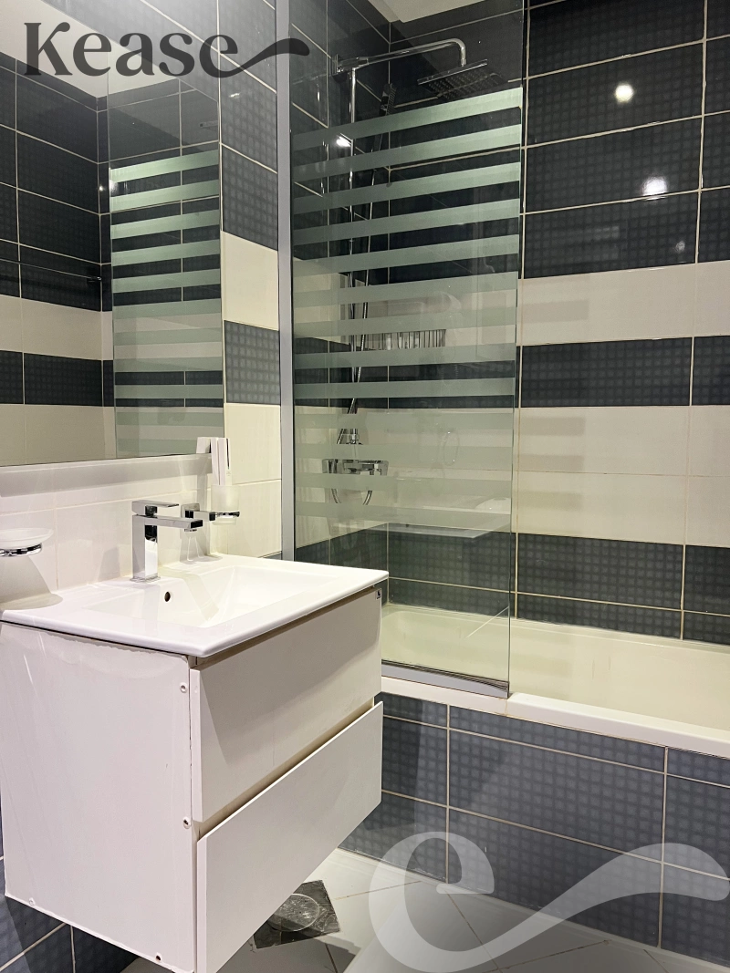 AX83 كيز قرطبة