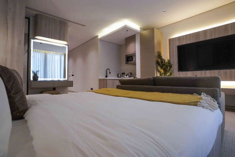 Matera Al-Mugharazat  B 103